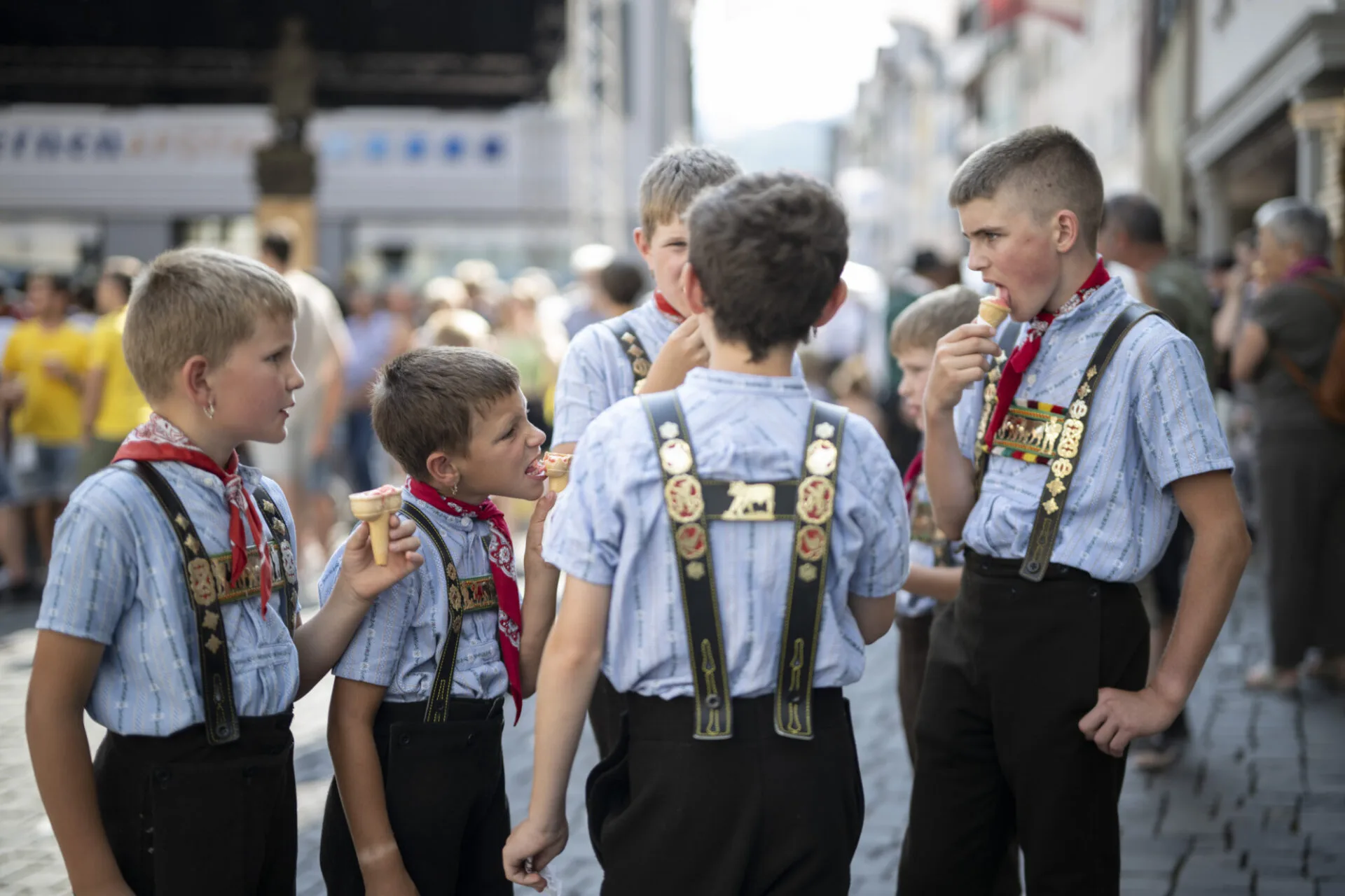 Ersatz_Seite_10 Ersatz_Seite_10